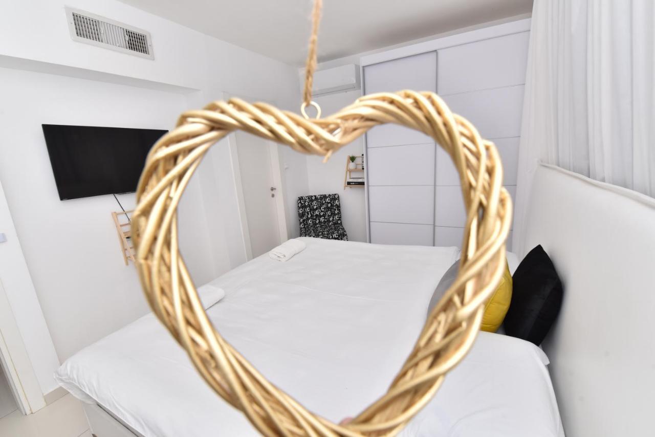 דירת גן דלוקס Apartment Eilat Bagian luar foto